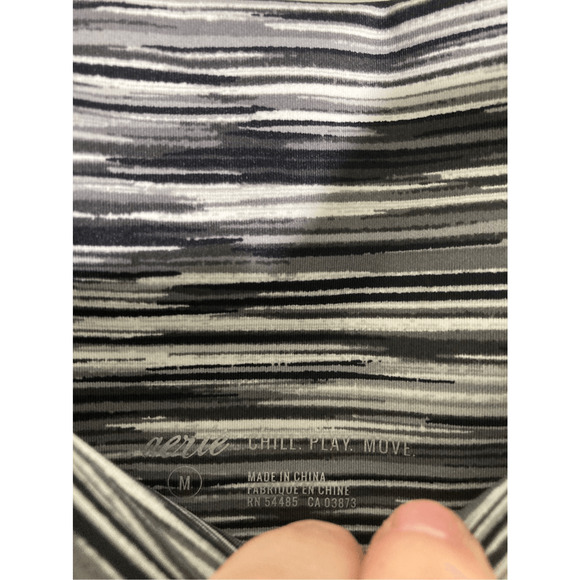 NWT Aerie Stripe High Rise Pilates Cyclist Gym Workout Lounge Cropped Leggings - Picture 3 of 6